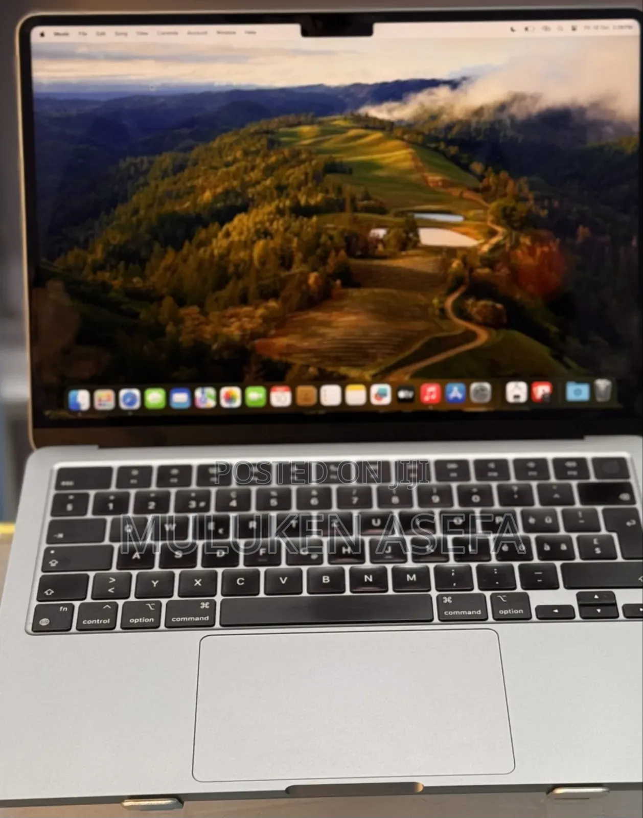 New Laptop Apple MacBook Air 2022 M2 8GB Intel Core M2 SSD 256GB