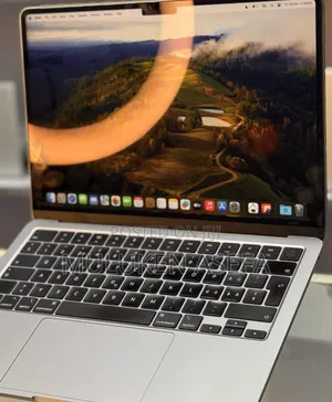 New Laptop Apple MacBook Air 2022 M2 8GB Intel Core M2 SSD 256GB