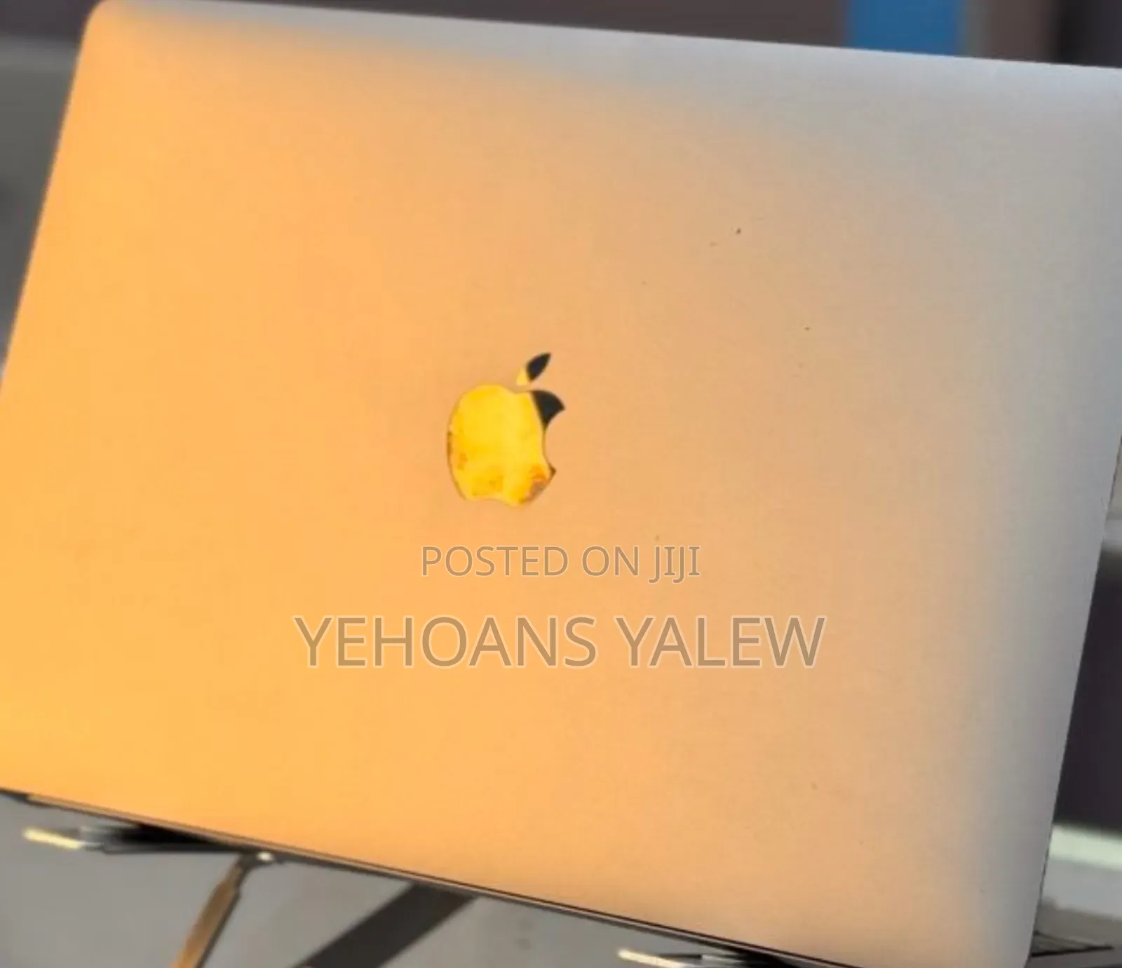 New Laptop Apple MacBook Air 2020 M1 8GB Apple M1 SSD 256GB