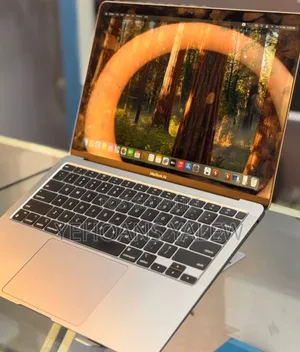 New Laptop Apple MacBook Air 2020 M1 8GB Apple M1 SSD 256GB