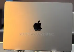 New Laptop Apple MacBook Air 2022 M2 8GB Apple M2 SSD 256GB