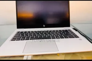 Photo - New Laptop HP EliteBook 840 G5 16GB AMD Ryzen 5 SSD 512GB