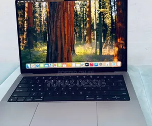 New Laptop Apple MacBook Pro 2021 M1 16GB SSD 512GB