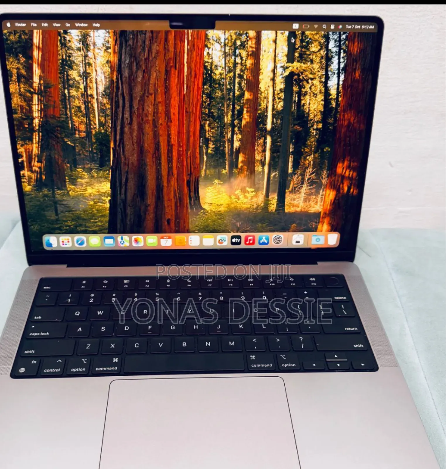 New Laptop Apple MacBook Pro 2021 M1 16GB SSD 512GB