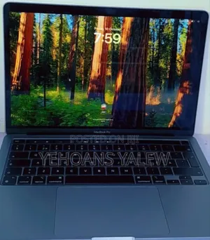 New Laptop Apple MacBook Pro 2020 M1 8GB Apple M1 Pro SSD 512GB