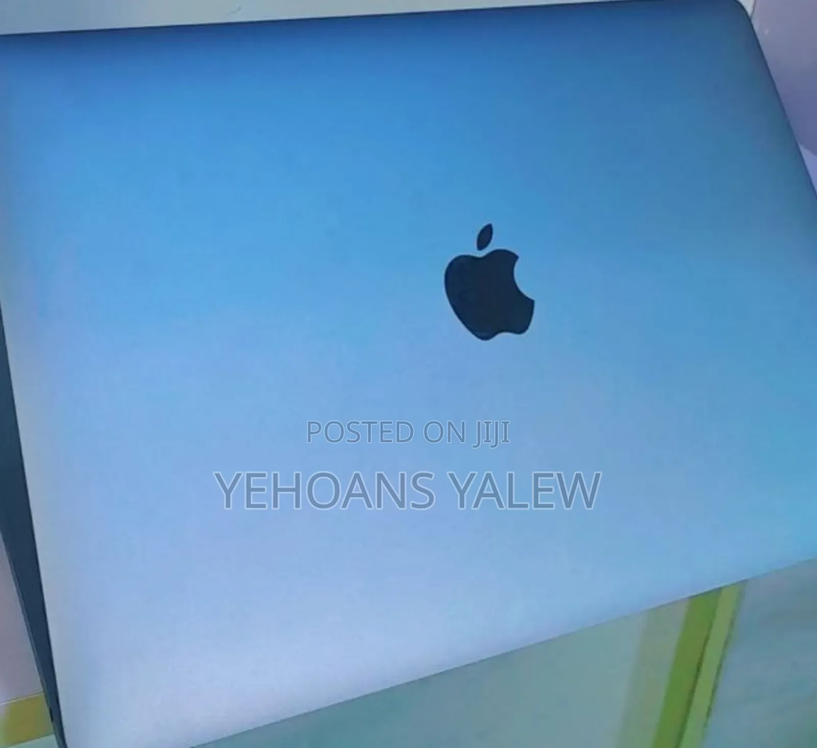 New Laptop Apple MacBook Pro 2020 M1 8GB Apple M1 Pro SSD 512GB