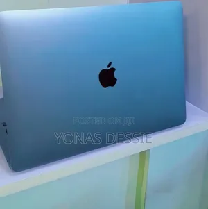 Photo - New Laptop Apple MacBook Pro M1 8GB SSD 512GB