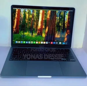 New Laptop Apple MacBook Pro M1 8GB SSD 512GB