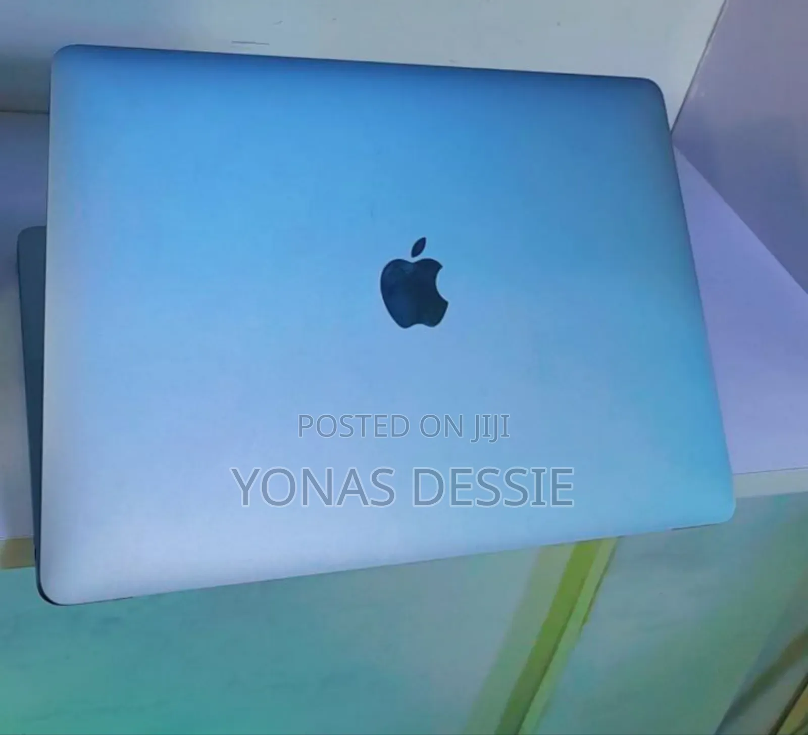 New Laptop Apple MacBook Air 2020 M1 8GB SSD 256GB