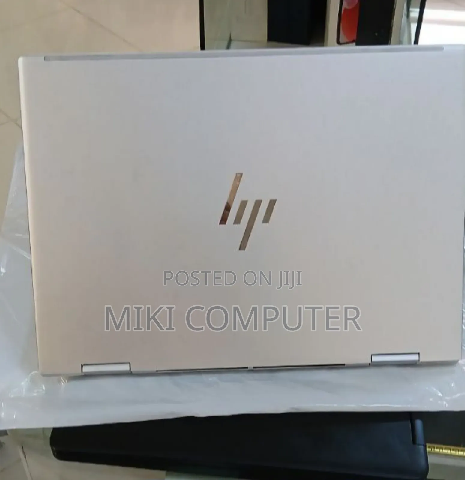 New Laptop HP Envy x360 8GB Intel Core i7 SSD 512GB