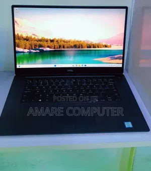 Photo - New Laptop Dell Precision 5540 24GB Intel Core I7 SSD 1T