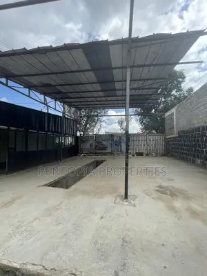 Photo - Car Wash Garaj for Rent! መኪና ማጠቢያ ገራጅ የሚከራይ!