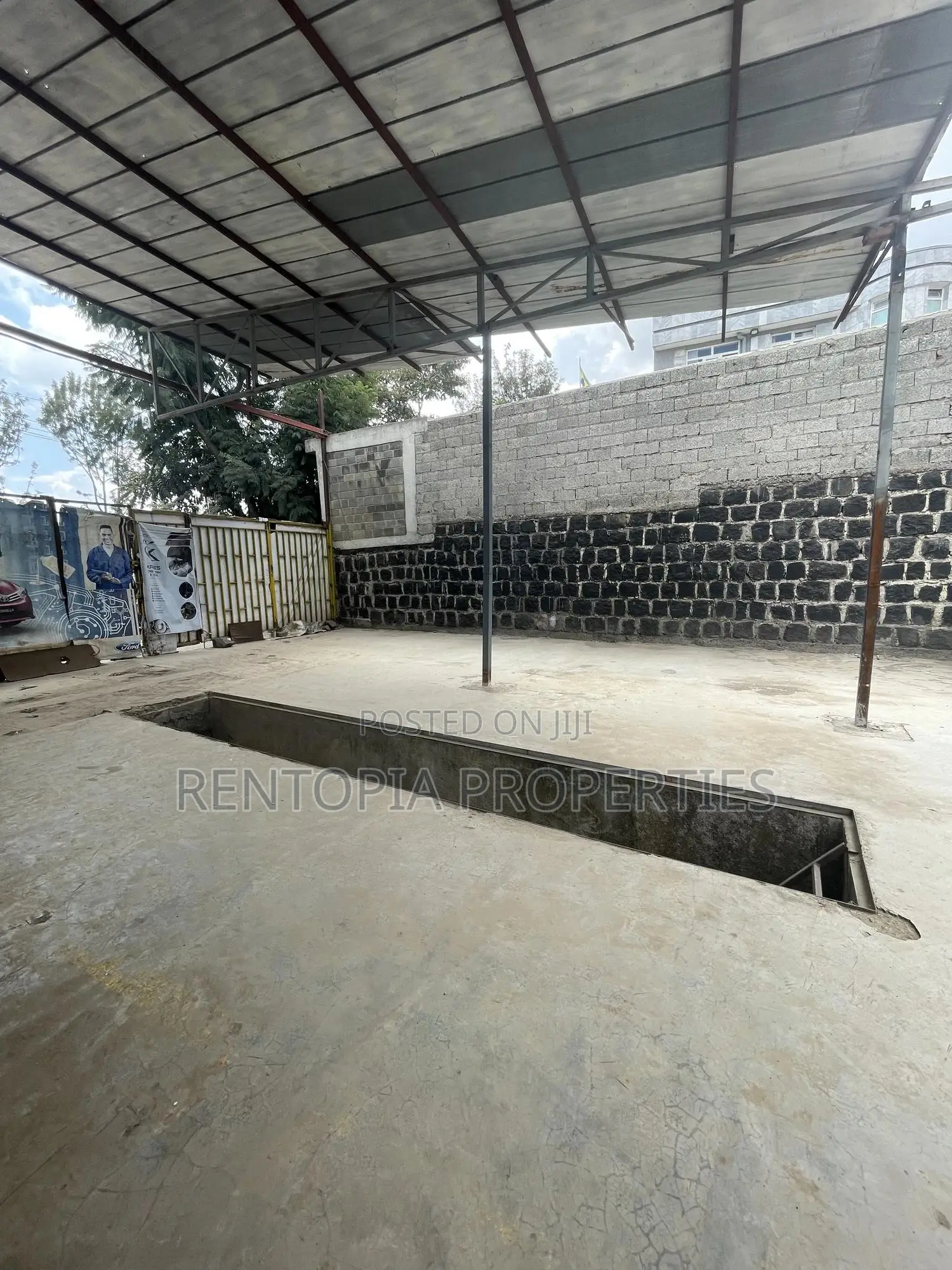 Car Wash Garaj for Rent! መኪና ማጠቢያ ገራጅ የሚከራይ!