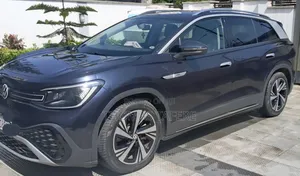 Volkswagen ID.6 2022 Blue