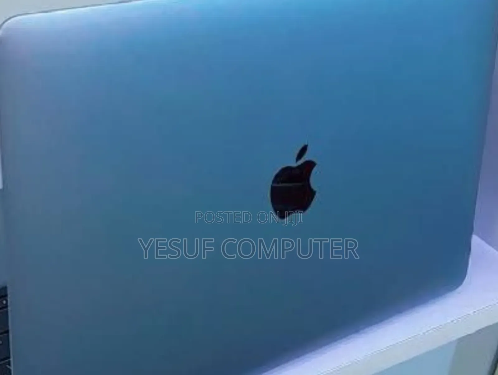 New Laptop Apple MacBook Air 2020 M1 8GB Apple M1 SSD 256GB