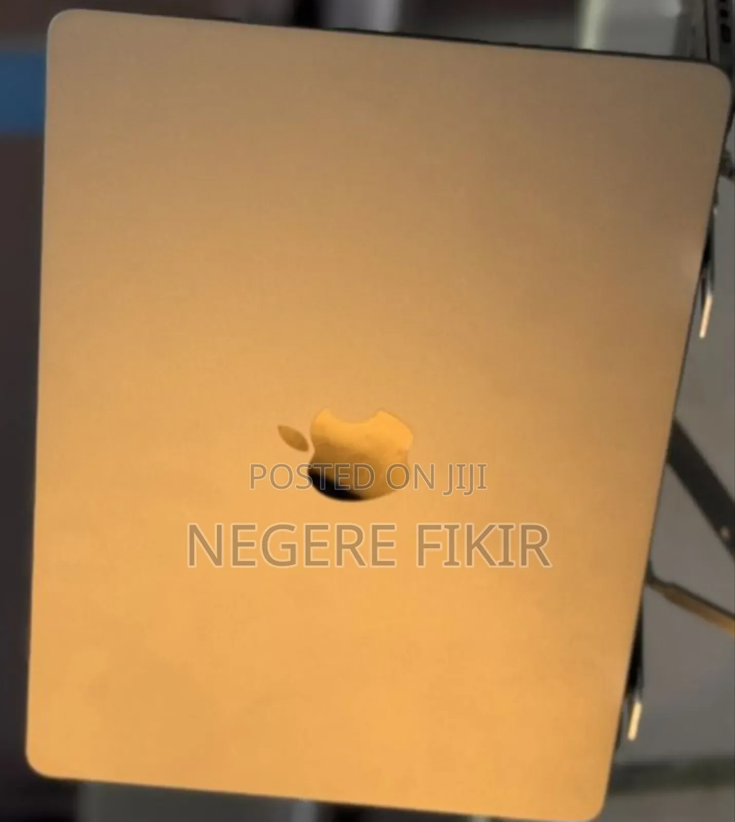 New Laptop Apple MacBook Air 2022 M2 8GB Intel Core M2 SSD 256GB