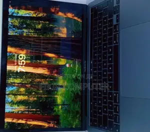 New Laptop Apple MacBook Pro M1 8GB Apple M1 Pro SSD 512GB