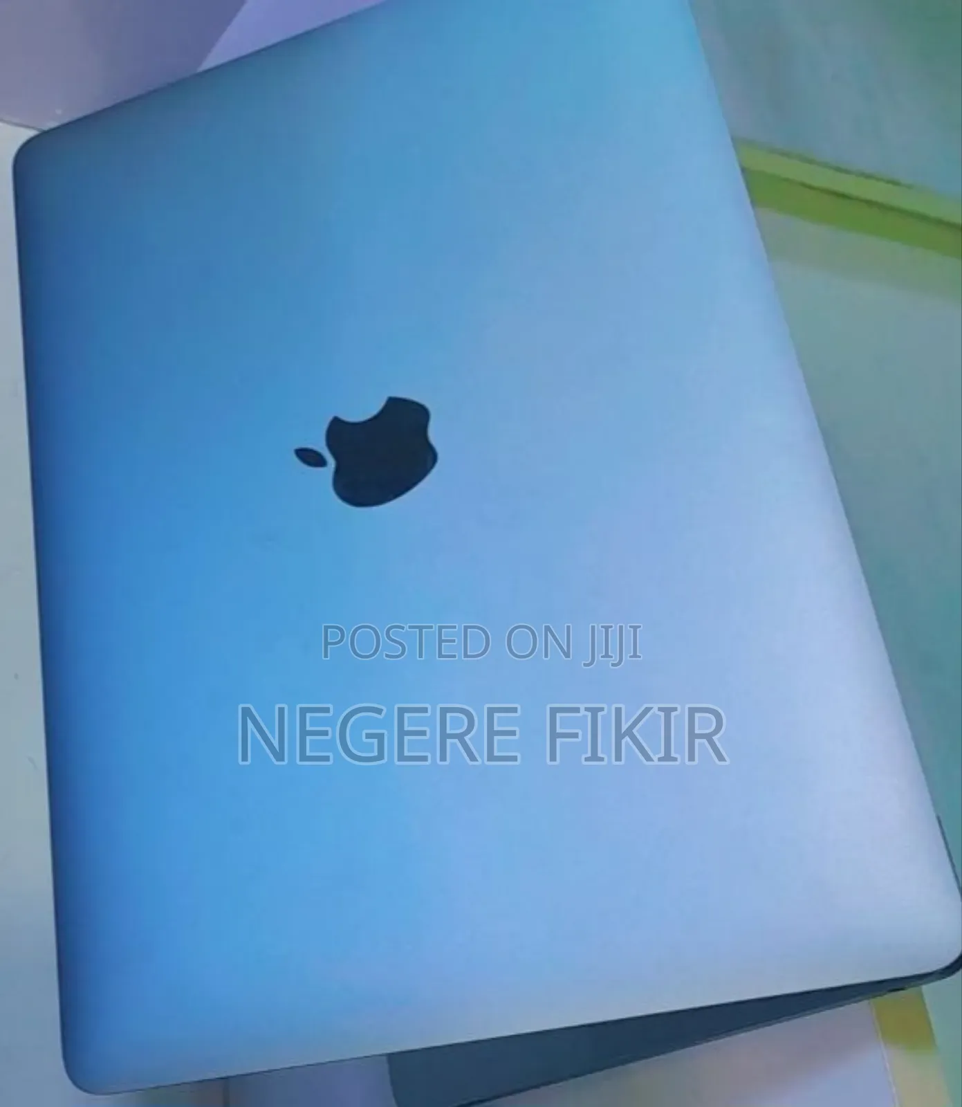 New Laptop Apple MacBook Pro M1 8GB Apple M1 Pro SSD 512GB