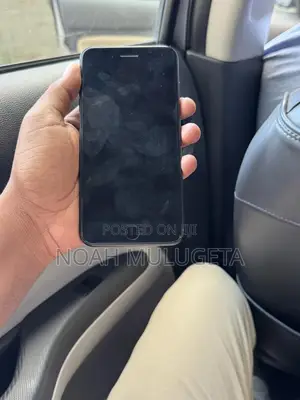 New Apple iPhone 8 Plus 64 GB Black