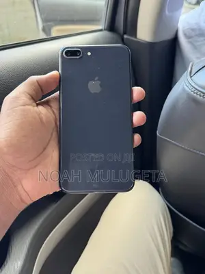 New Apple iPhone 8 Plus 64 GB Black