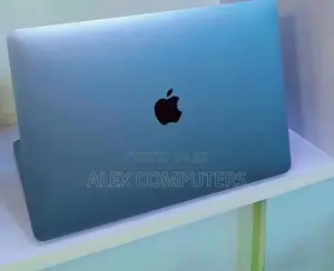 New Laptop Apple MacBook Pro M1 8GB Apple M1 SSD 512GB