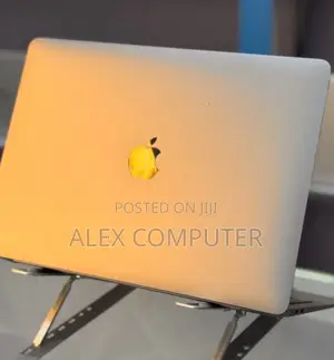 New Laptop Apple MacBook Air 2020 M1 8GB Apple M1 SSD 256GB