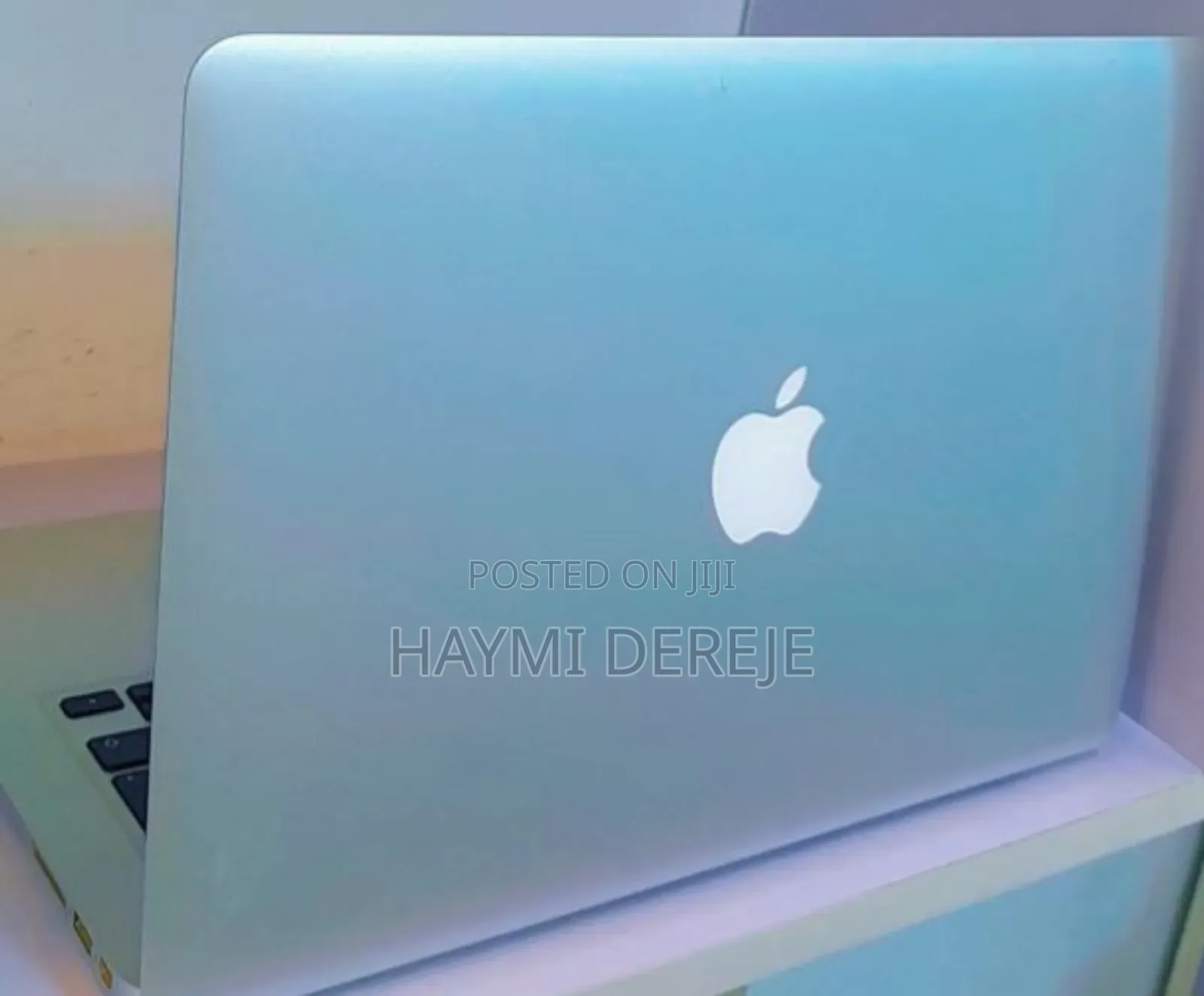 New Laptop Apple MacBook Pro 2019 8GB Intel Core I5 SSD 256GB