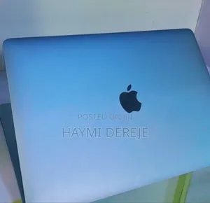 New Laptop Apple MacBook Pro 2019 8GB Intel Core I5 SSD 512GB