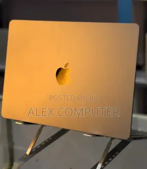 New Laptop Apple MacBook Air 2022 M2 8GB Apple M2 SSD 256GB