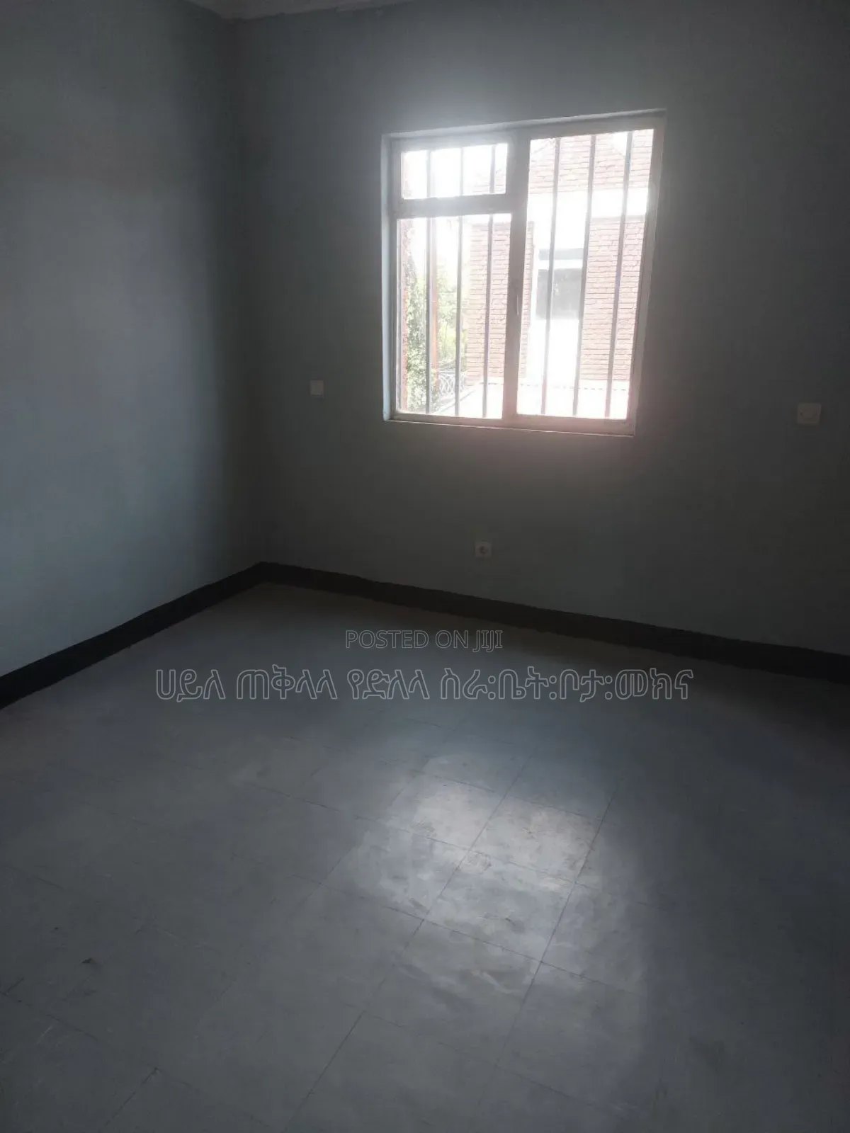 Furnished 6bdrm Townhouse/Terrace in አያት ዞን ኮምፋውንድ ግብ ውስጥ, Yeka