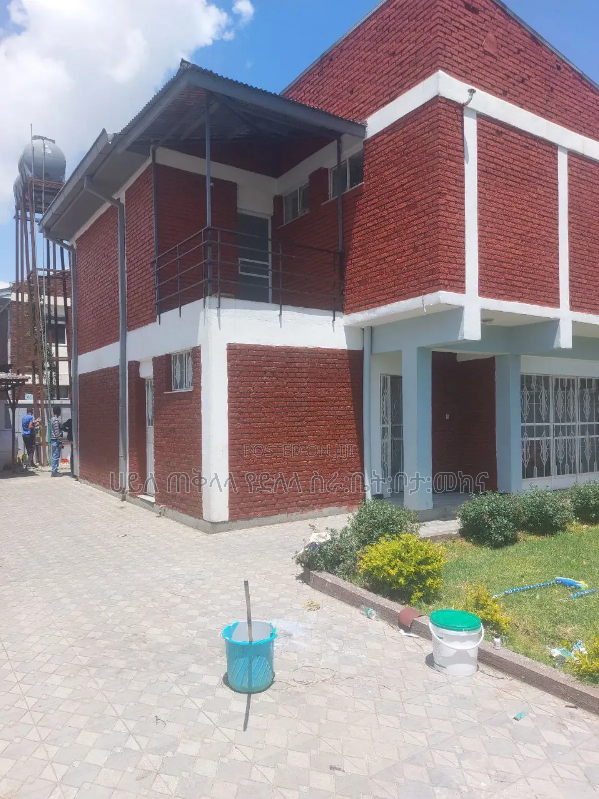 Furnished 6bdrm Townhouse/Terrace in አያት ዞን ኮምፋውንድ ግብ ውስጥ, Yeka