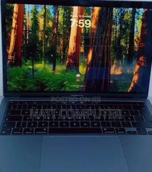 New Laptop Apple MacBook Pro M1 8GB AMD A8 SSD 512GB