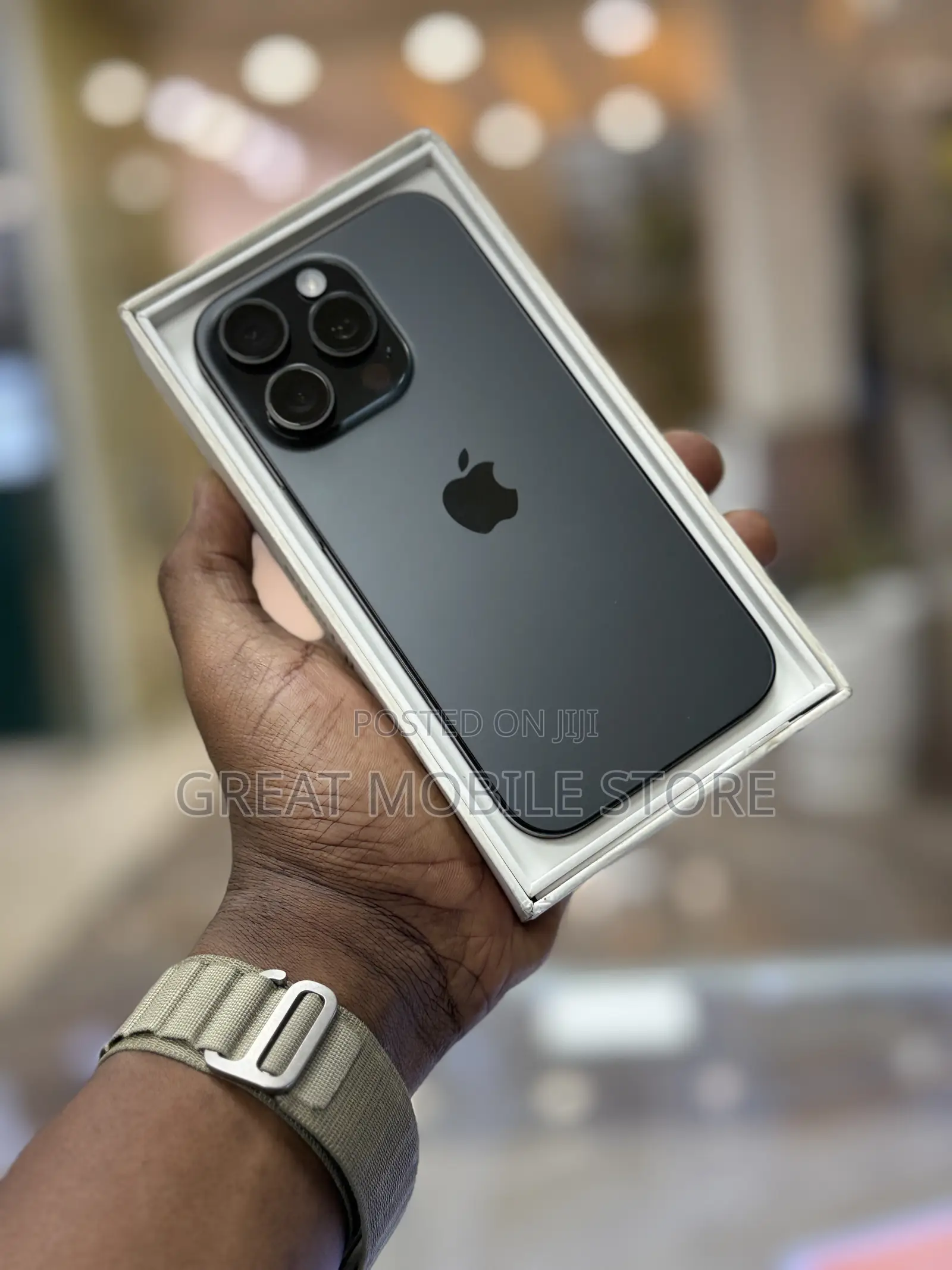 New Apple iPhone 16 Pro 128 GB Black