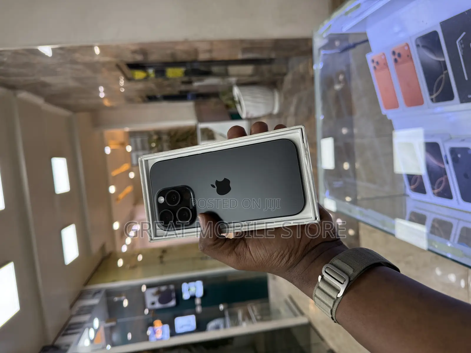 New Apple iPhone 16 Pro 128 GB Black