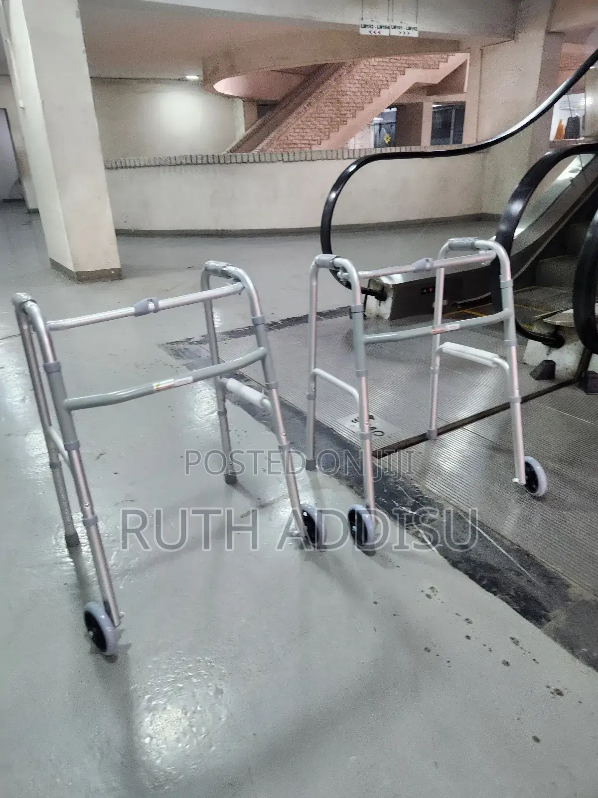 Foldable Walker腕帶almunium Stainless Walker管制medical Walker朱明walker New