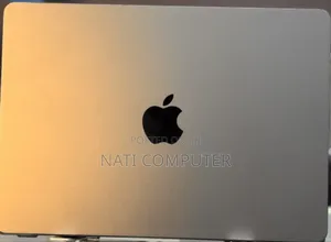 New Laptop Apple MacBook Air 2022 M2 8GB AMD A10 SSD 256GB