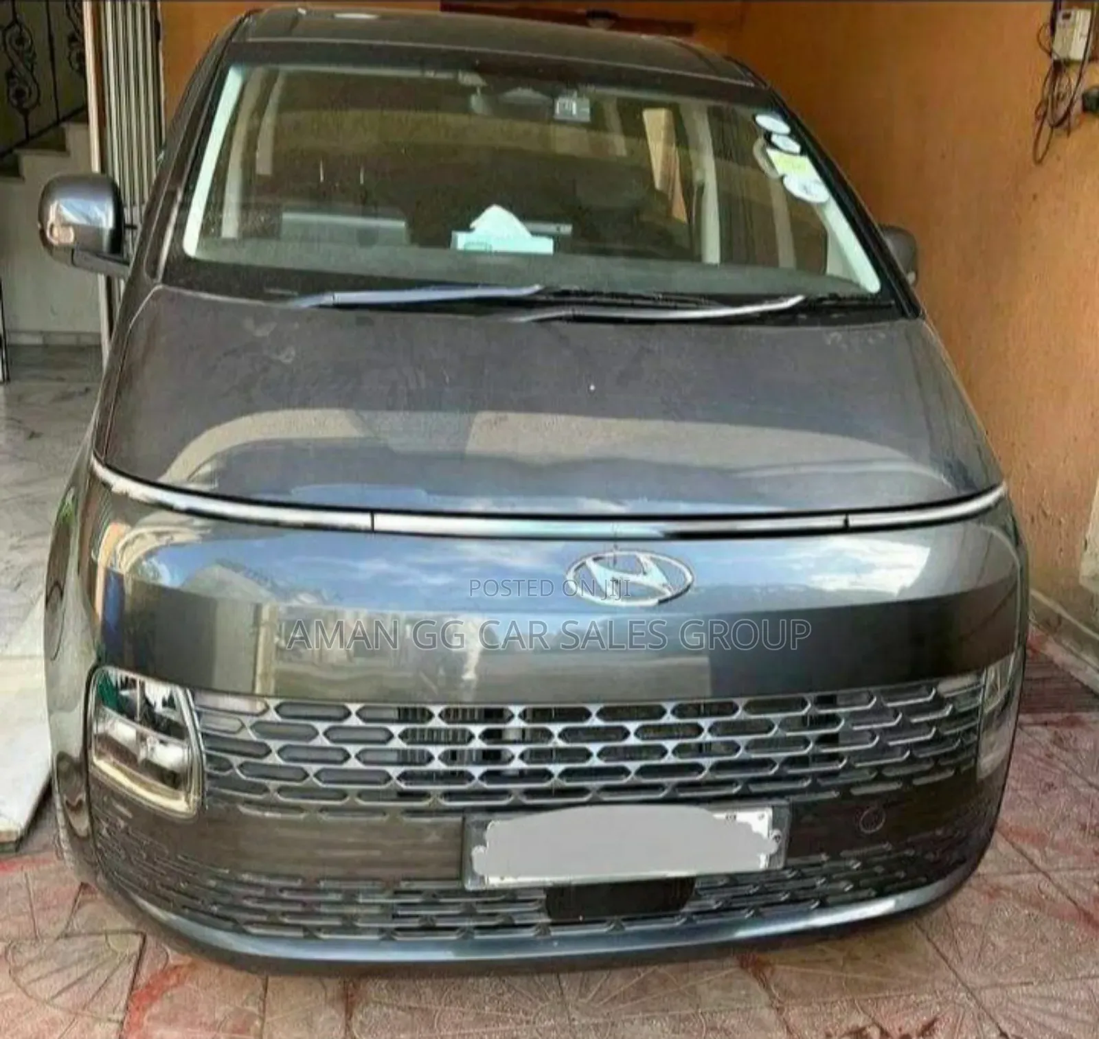 Hyundai Starex 2022 Black