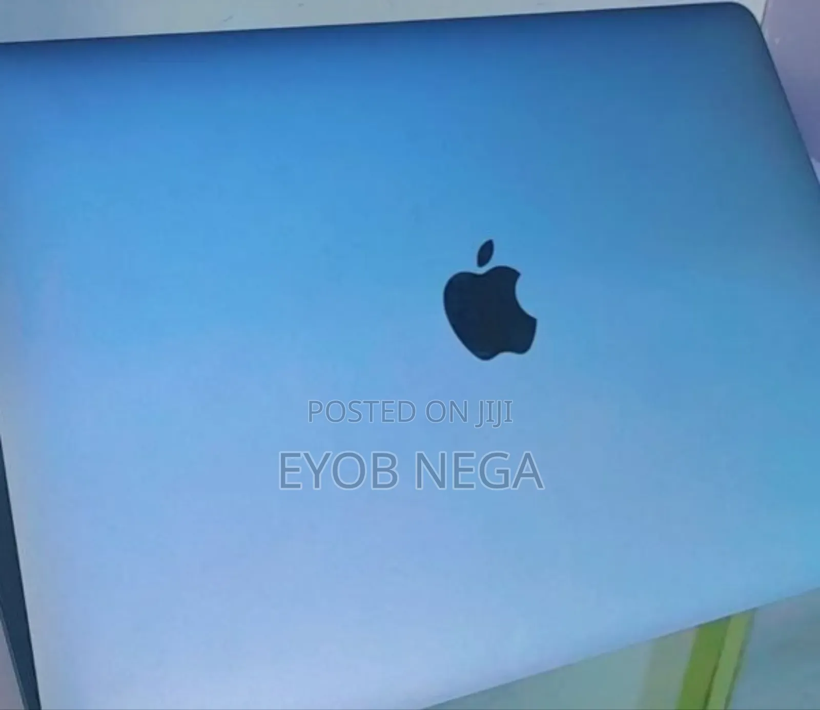 New Laptop Apple MacBook Pro M1 8GB Apple M1 Pro SSD 512GB