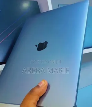 New Laptop Apple MacBook Air 2020 M1 8GB Apple M1 SSD 256GB