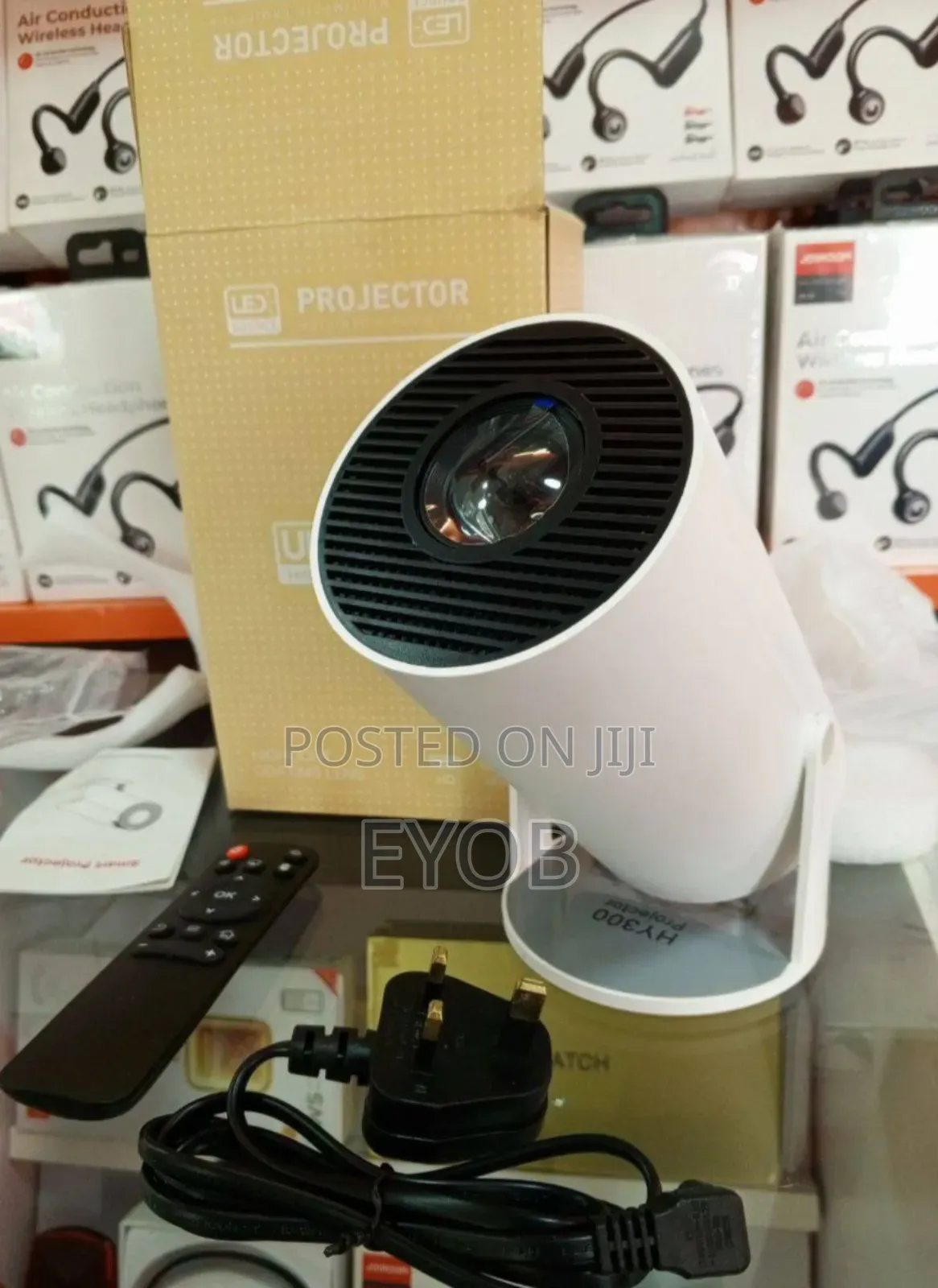 Ultra Hd 
High Domenic Range 
Projector