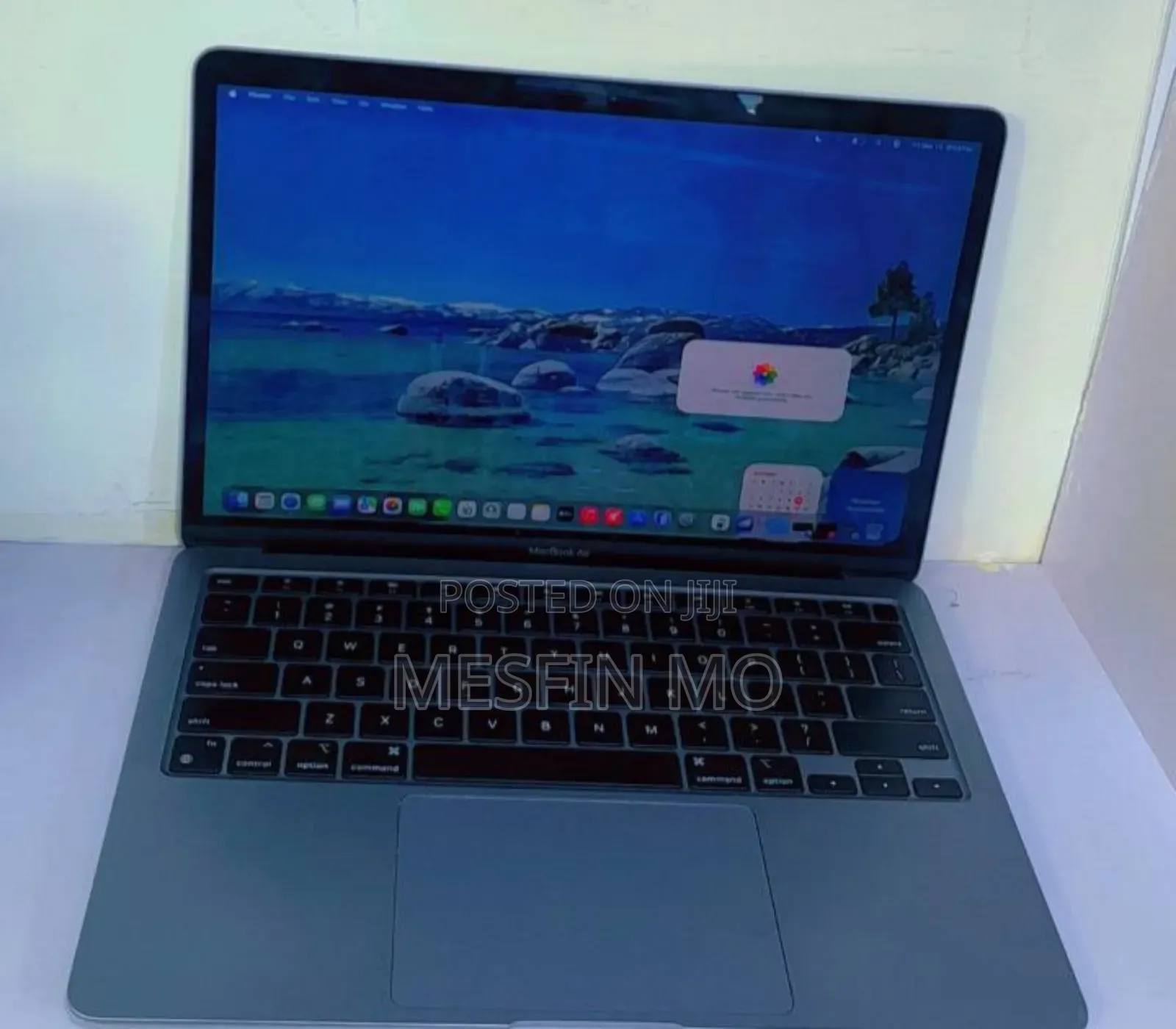 New Laptop Apple MacBook Air 2020 M1 8GB Apple M1 SSD 256GB