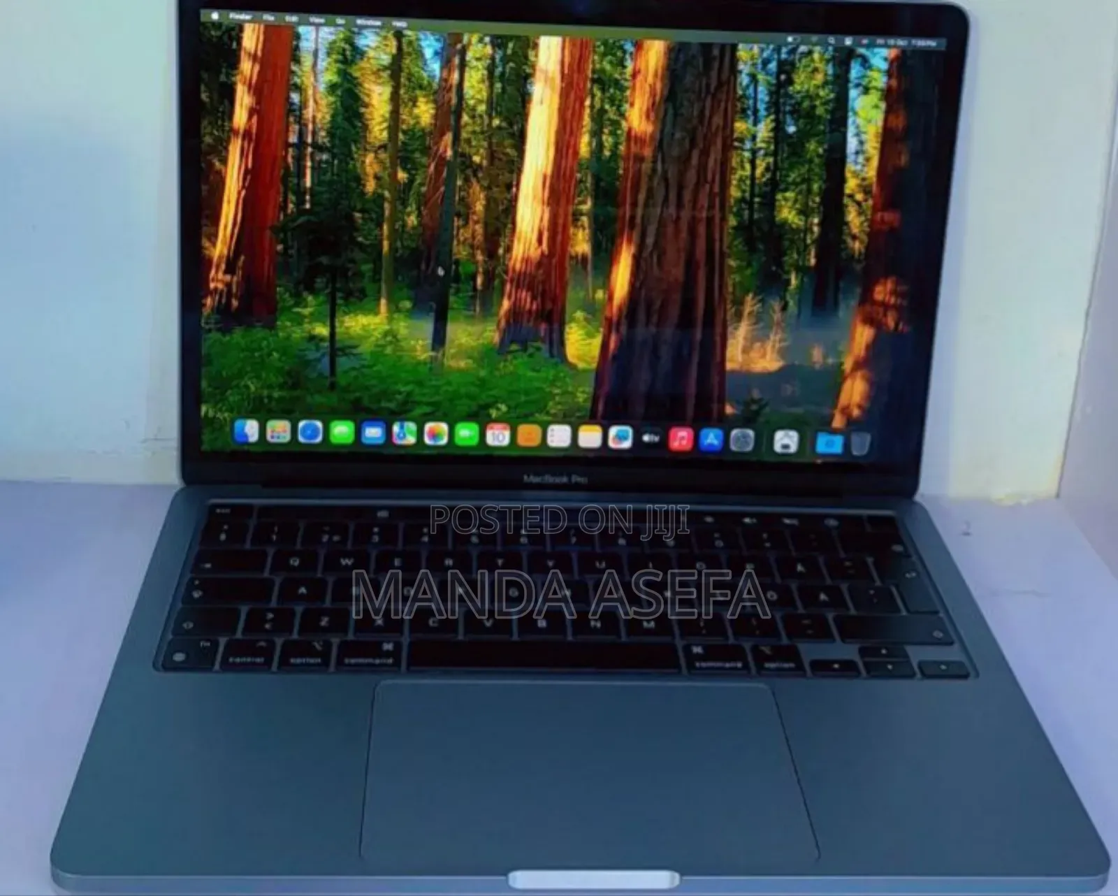 New Laptop Apple MacBook Pro M1 8GB Apple M1 Pro SSD 512GB