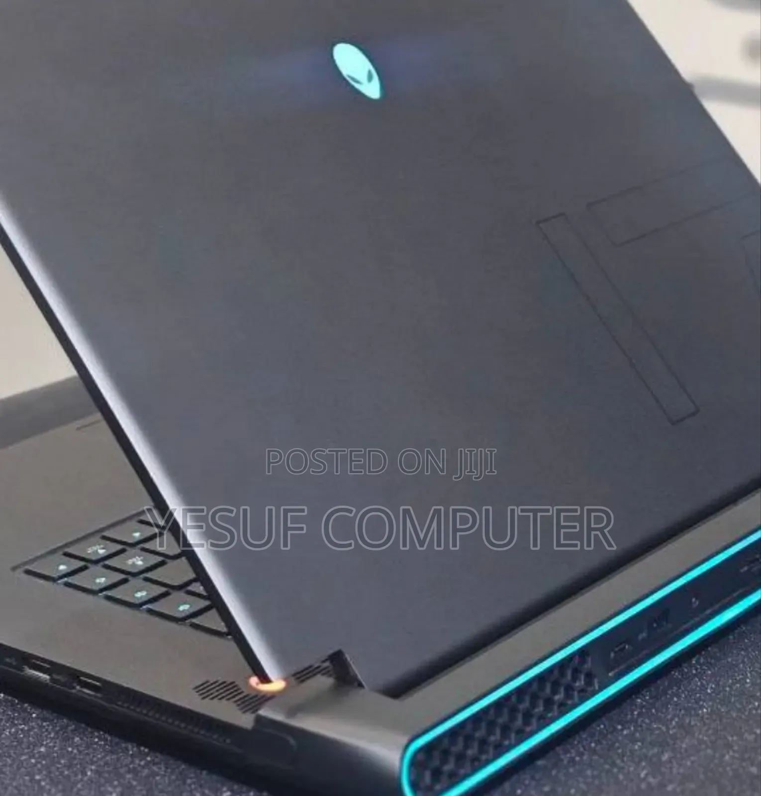 New Laptop Dell Alienware M17 R2 32GB AMD Ryzen 7 SSD 1T