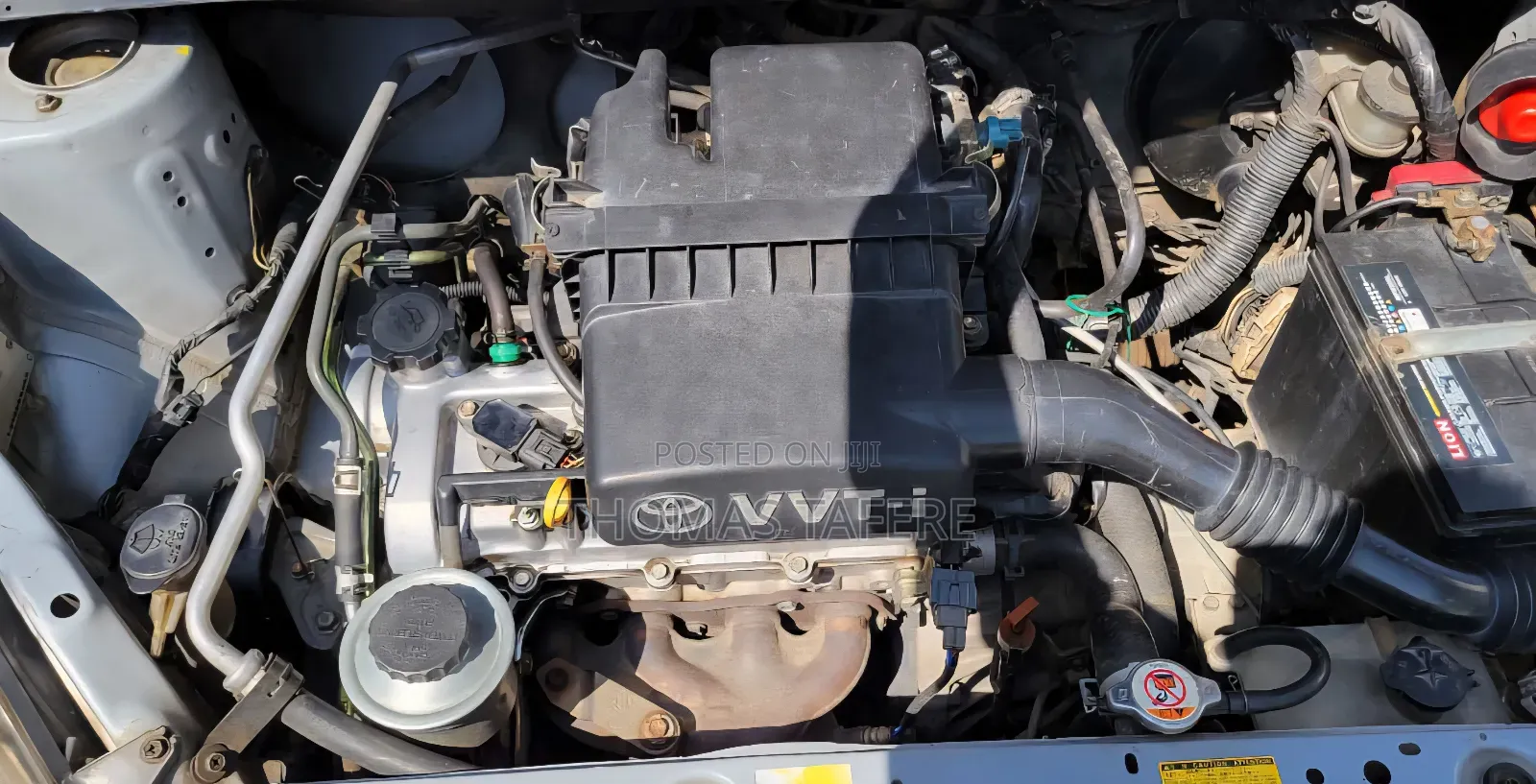 Toyota Vitz 2002 Silver