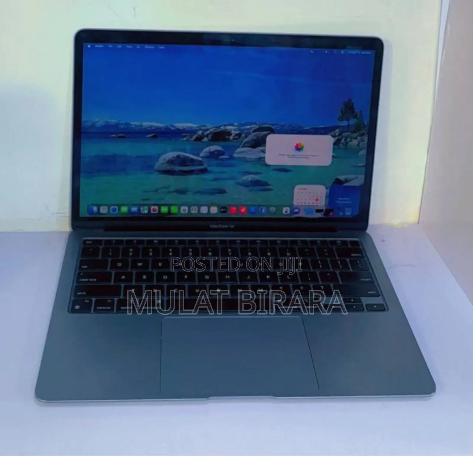New Laptop Apple MacBook Air 2020 M1 8GB Apple M1 SSD 256GB