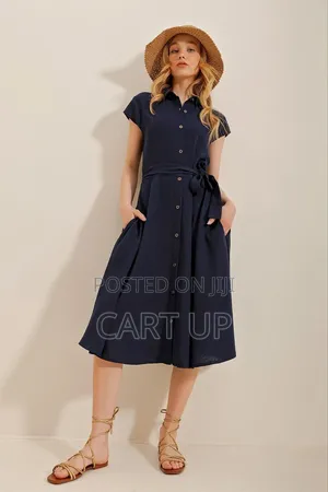 Photo - Sleeveless Linen Dress With Shirt Collar Belt