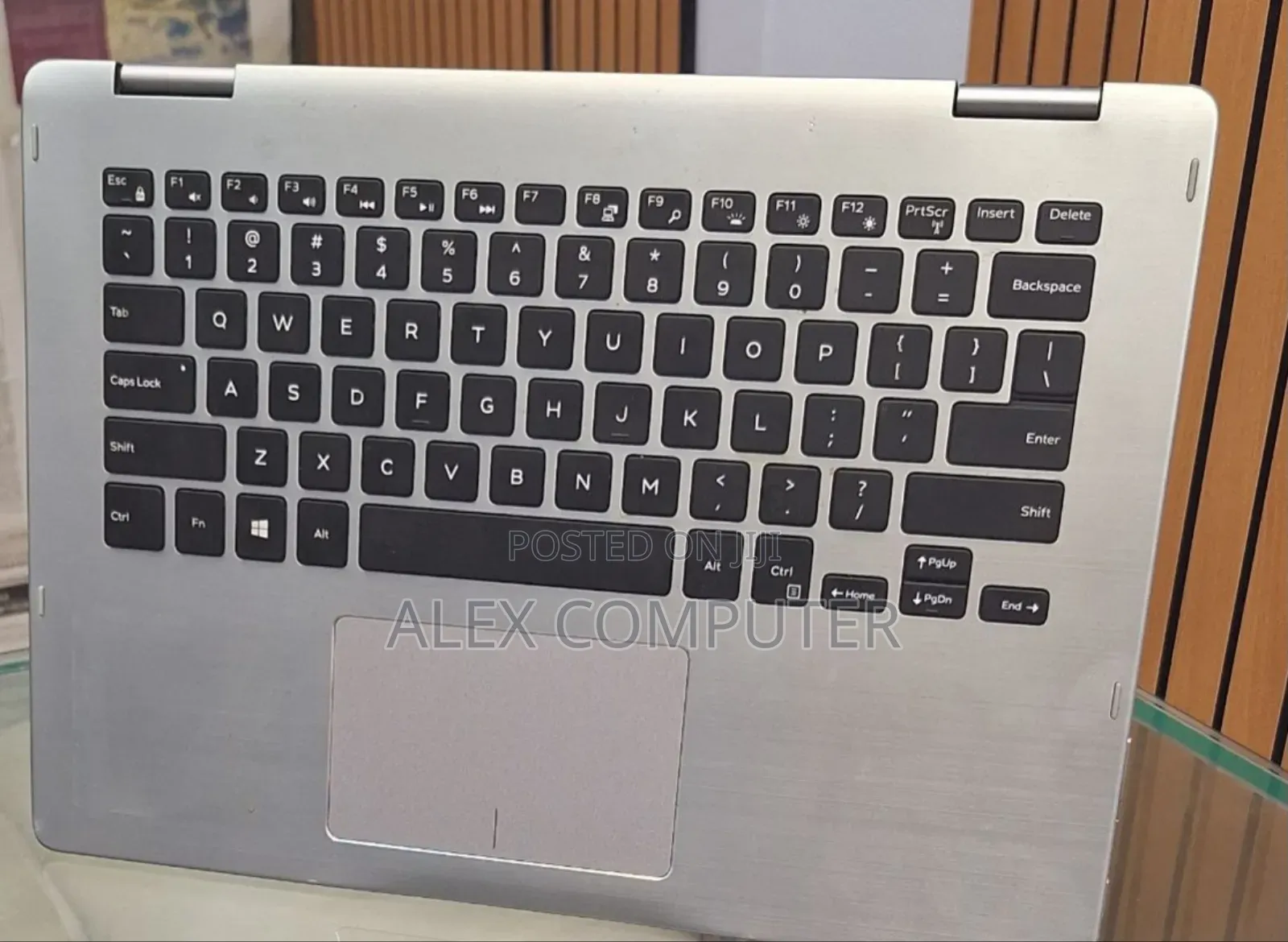 New Laptop Dell Inspiron 13 7370 8GB Intel Core I3 SSD 128GB