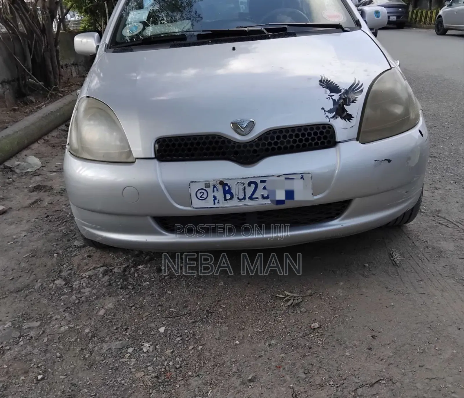 Toyota Vitz 2001 Silver