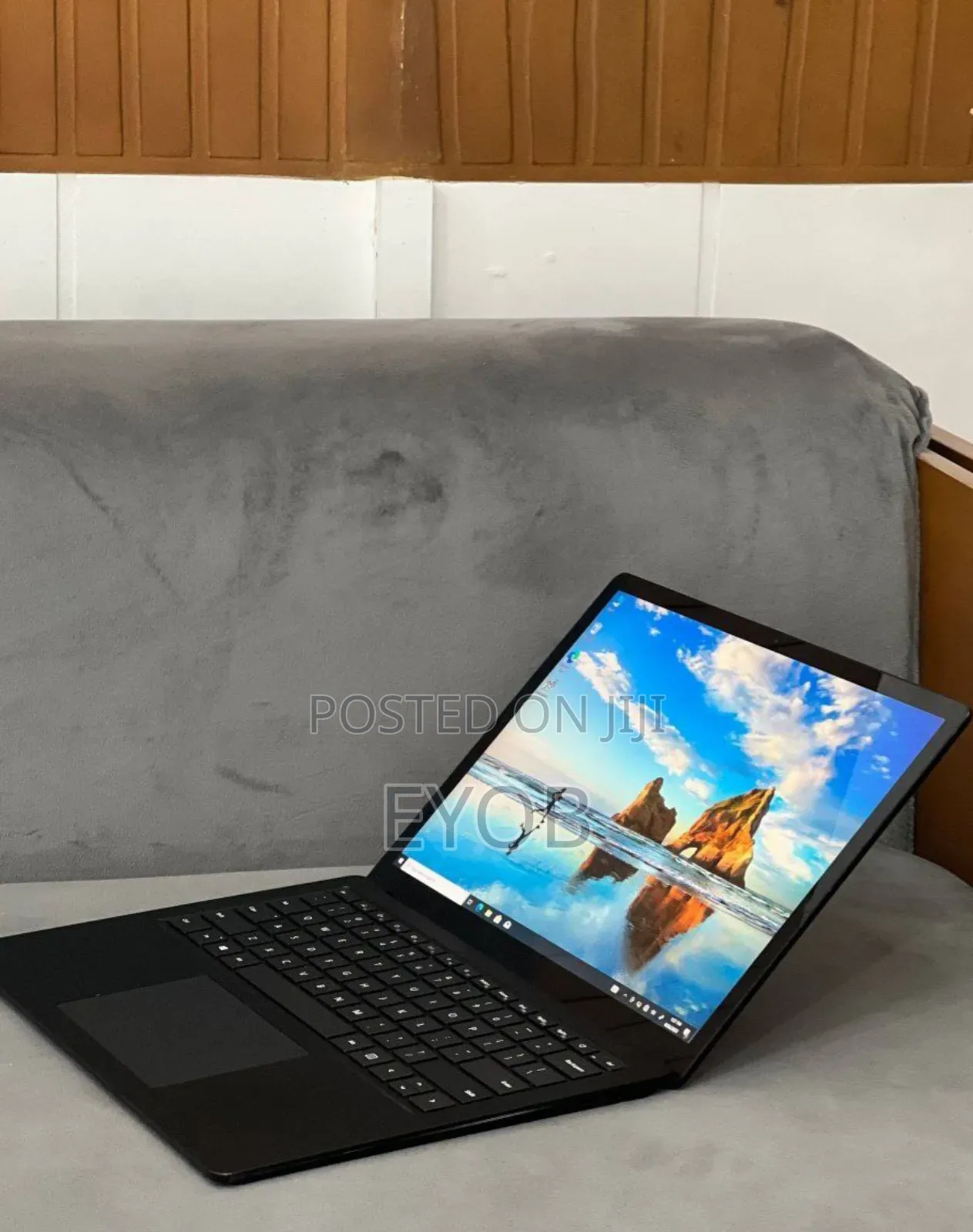 New Laptop Microsoft Surface Laptop 4 16GB Intel Core I7 SSD 512GB