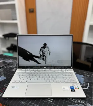 Photo - New Laptop HP Pavilion 15 16GB AMD Ryzen 7 SSD 512GB